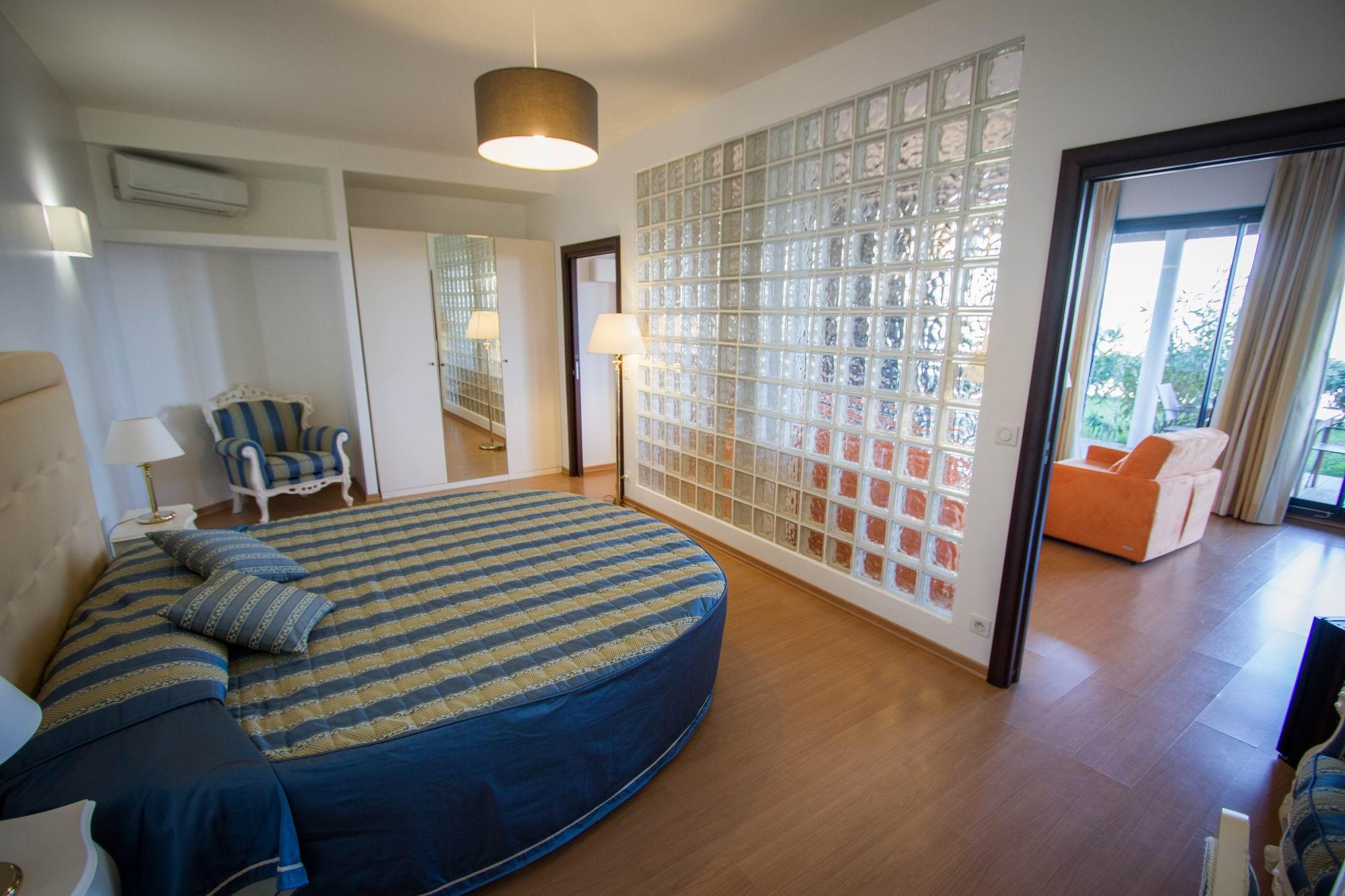 Best Western Plus San Damianu Sartène Kültér fotó